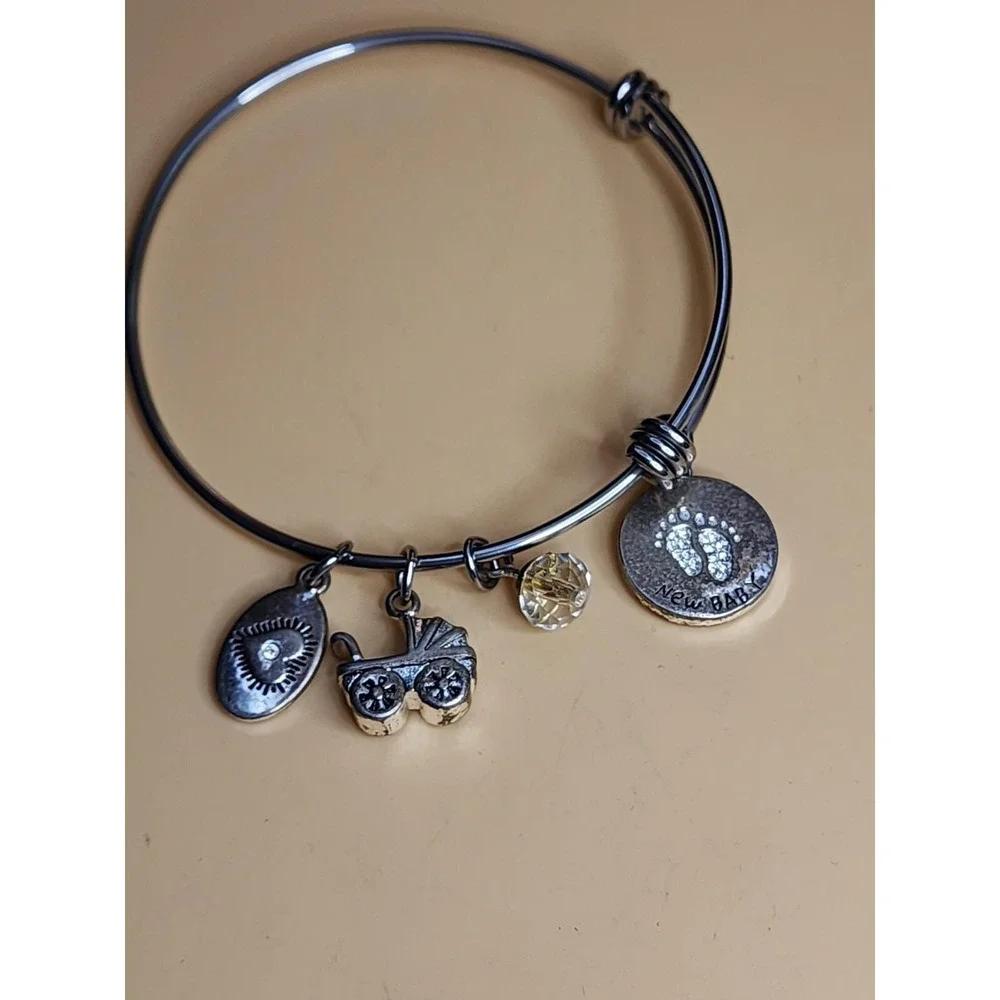 FOOTNOTES 'New Baby' Silver Tone Charm Bracelet Stroller Faceted Crystal & Heart